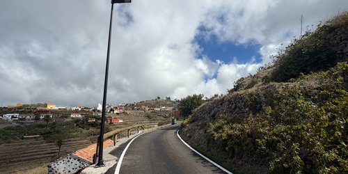 El Ayuntamiento de Vallehermoso recepciona las obras de mejora de los accesos y espacios públicos de El Cercado